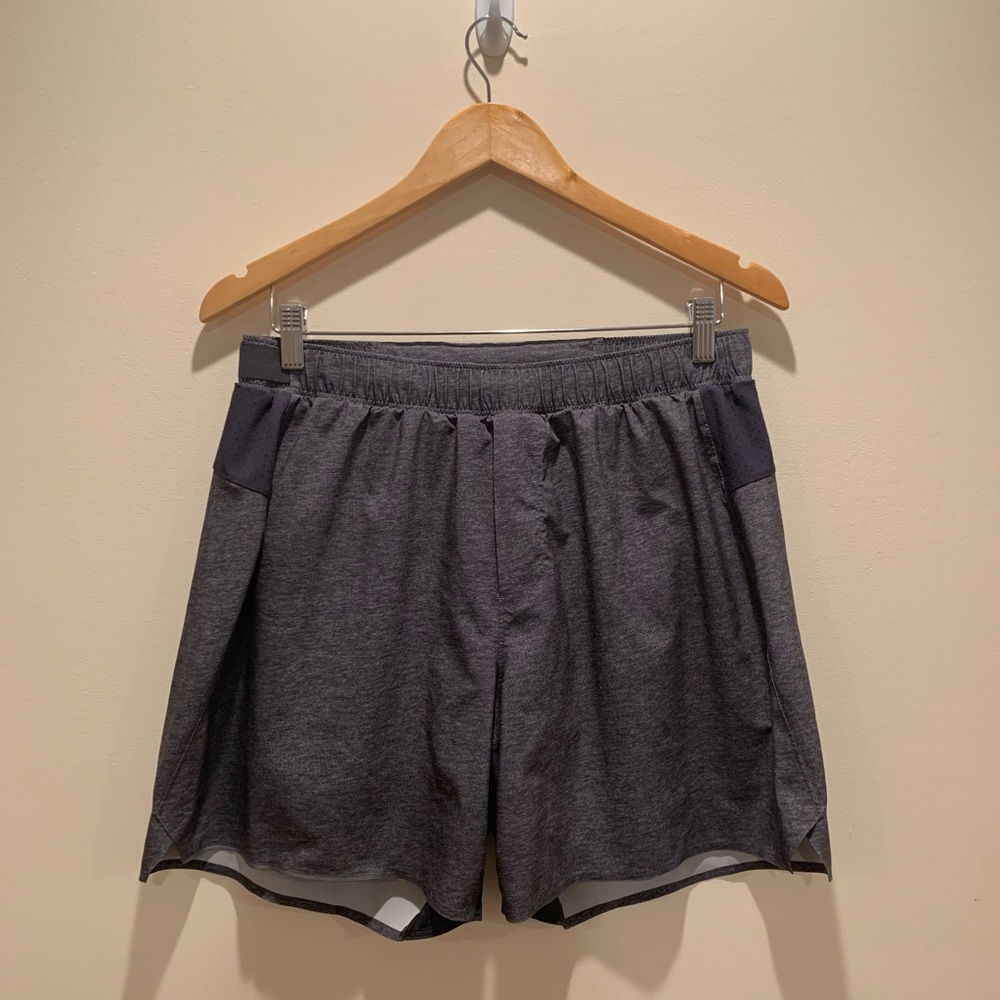 lululemon men’s large gray 6” running shorts